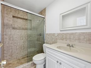 4361 NE 13th Ter, Oakland Park FL 33334