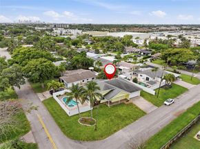 4361 NE 13th Ter, Oakland Park FL 33334