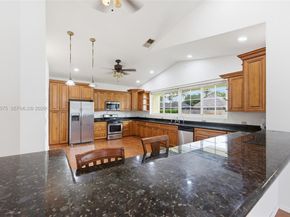 4361 NE 13th Ter, Oakland Park FL 33334