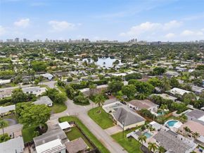 4361 NE 13th Ter, Oakland Park FL 33334