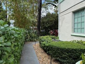 815 Euclid Ave 7, Miami Beach FL 33139