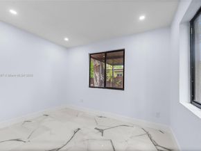 1535 NE 139th St, North Miami FL 33161
