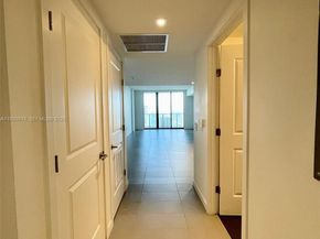 1600 NE 1st Ave 3202, Miami FL 33132