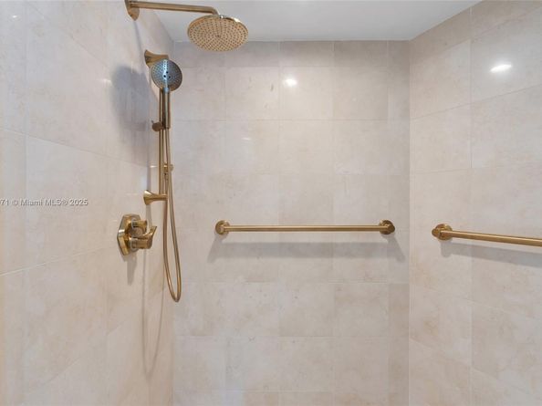 18911 Collins Ave 1004, Sunny Isles Beach FL 33160