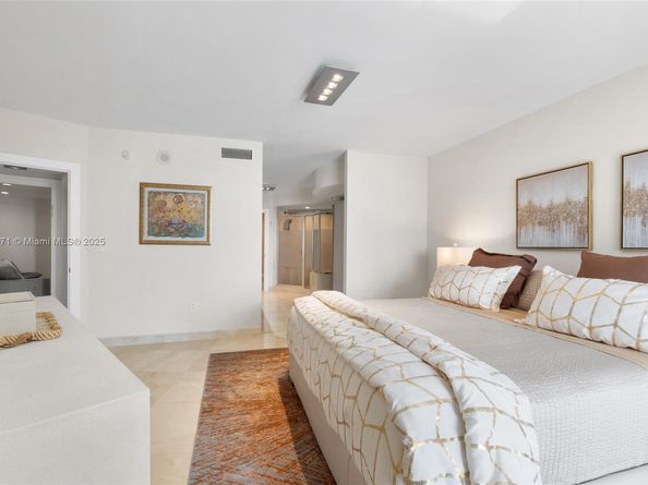 18911 Collins Ave 1004, Sunny Isles Beach FL 33160
