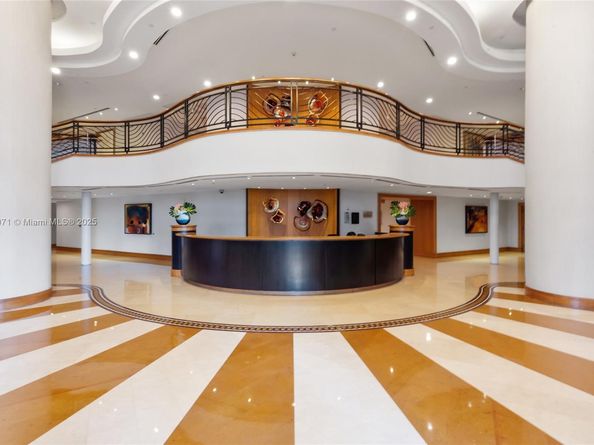 18911 Collins Ave 1004, Sunny Isles Beach FL 33160