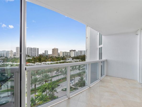 18911 Collins Ave 1004, Sunny Isles Beach FL 33160