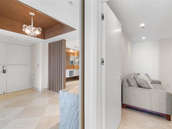 18911 Collins Ave 1004, Sunny Isles Beach FL 33160