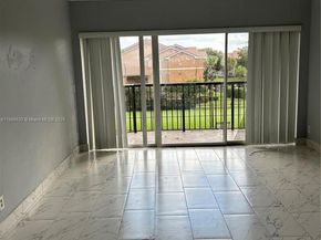 8801 Wiles Rd 306, Coral Springs FL 33067