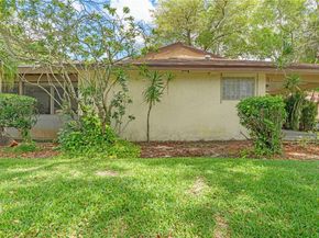 8097 Royal Palm Cir, Tamarac FL 33321