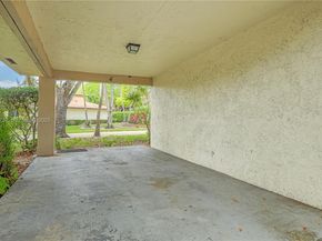 8097 Royal Palm Cir, Tamarac FL 33321