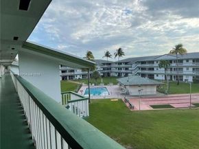 5300 Washington St J312, Hollywood FL 33021