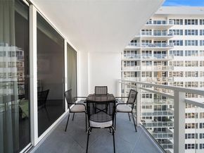 2030 S Ocean Dr 1701, Hallandale Beach FL 33009
