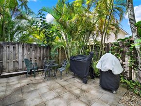 10825 SW 91st Ln, Miami FL 33176