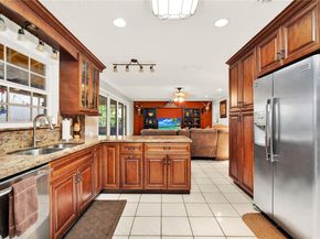 10825 SW 91st Ln, Miami FL 33176