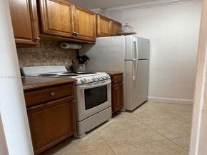 Undisclosed Address #A11734468, Hallandale Beach FL 33009