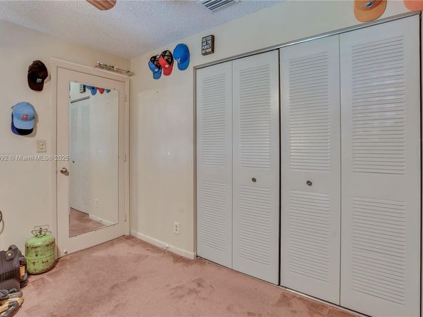 7641 NW 99th Ave, Tamarac FL 33321