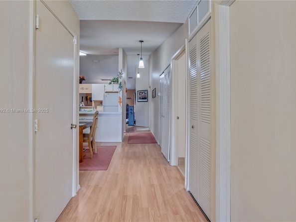7641 NW 99th Ave, Tamarac FL 33321