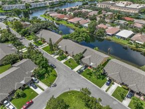 7641 NW 99th Ave, Tamarac FL 33321