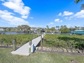 2001 Captains Way 2001, Jupiter FL 33477