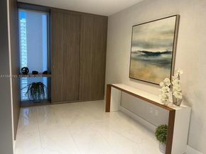 16385 Biscayne Blvd 1415, North Miami Beach FL 33160