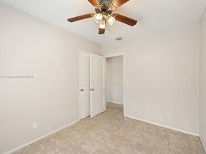 837 Ridgewood Dr, West Palm Beach FL 33405