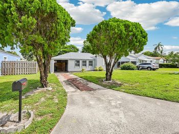 837 Ridgewood Dr