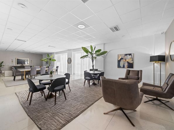 3140 S Ocean Dr 708, Hallandale Beach FL 33009