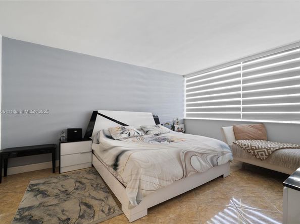 3140 S Ocean Dr 708, Hallandale Beach FL 33009