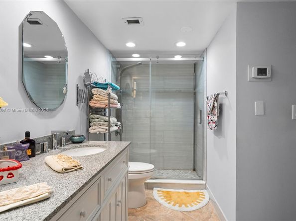 3140 S Ocean Dr 708, Hallandale Beach FL 33009