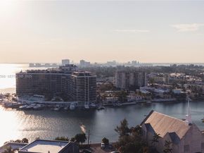 401 69th St 304, Miami Beach FL 33141