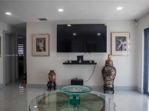 3541 SW 105th Ct, Miami FL 33165