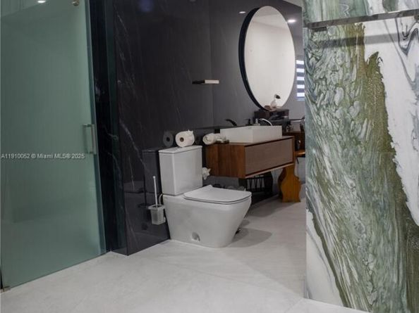 3541 SW 105th Ct, Miami FL 33165