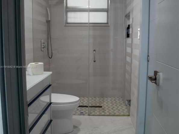 3541 SW 105th Ct, Miami FL 33165