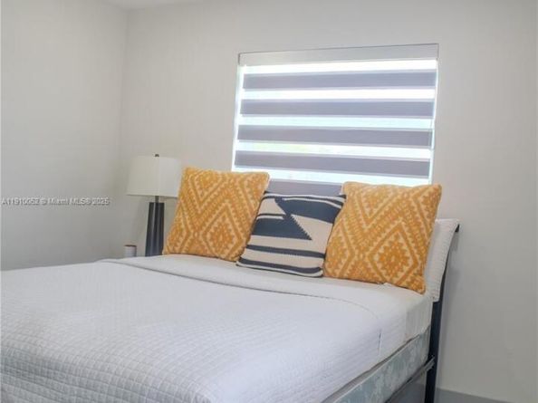 3541 SW 105th Ct, Miami FL 33165