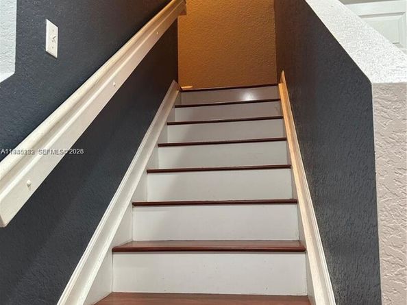 9891 NW 24th St, Sunrise FL 33322