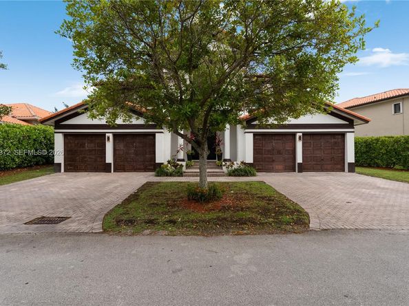 Undisclosed Address #A12037372, Cutler Bay FL 33157