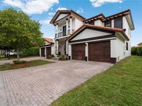 Undisclosed Address #A12037372, Cutler Bay FL 33157