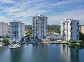2780 NE 183rd St 1805, Aventura FL 33160
