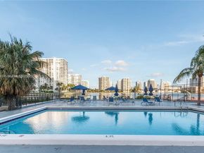 2780 NE 183rd St 1805, Aventura FL 33160