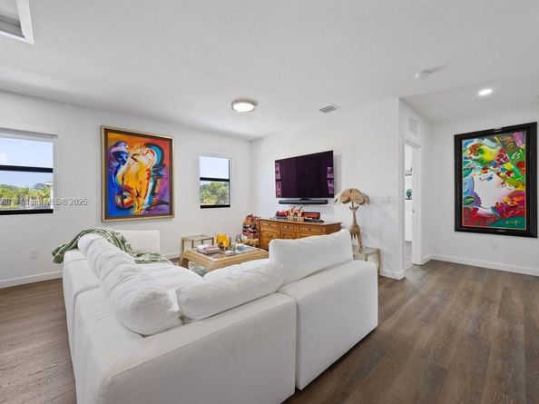 7126 Rockwood Rd, Jupiter FL 33458