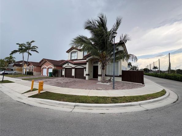 15375 SW 93rd Ln, Miami FL 33196