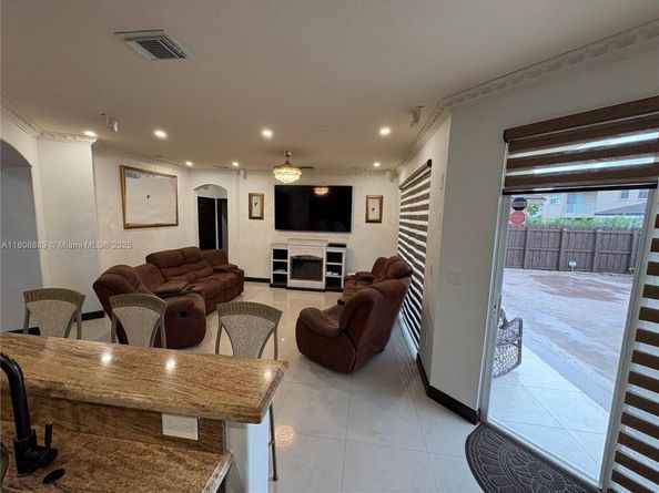 15375 SW 93rd Ln, Miami FL 33196