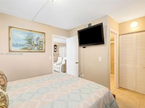 9273 Collins Ave 1109, Surfside FL 33154