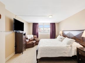 9273 Collins Ave 1109, Surfside FL 33154