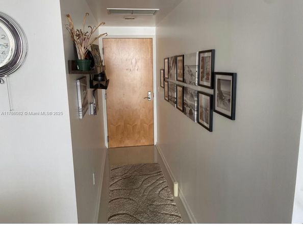 244 Biscayne Blvd 3004, Miami FL 33132