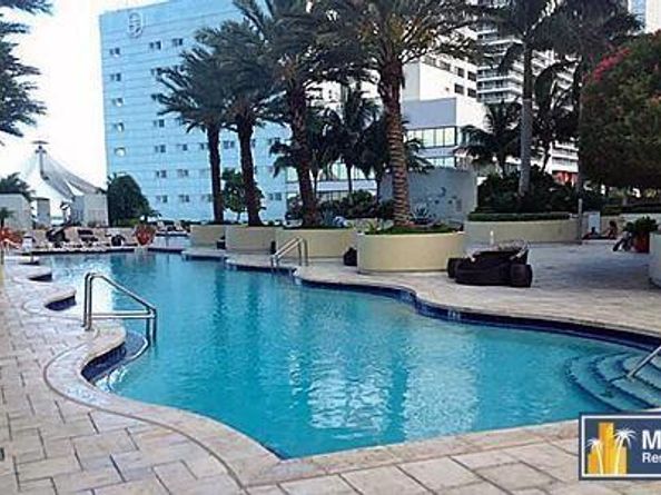 244 Biscayne Blvd 3004, Miami FL 33132