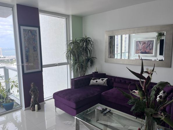 244 Biscayne Blvd 3004, Miami FL 33132
