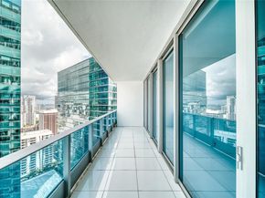 200 Biscayne Boulevard Way 4411, Miami FL 33131