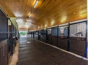 15722 Sunnyland Ln, Wellington FL 33414